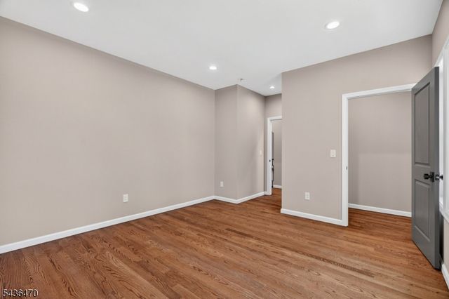 136 Lake Shore Dr, Parsippany-troy Hills Twp., NJ 07034