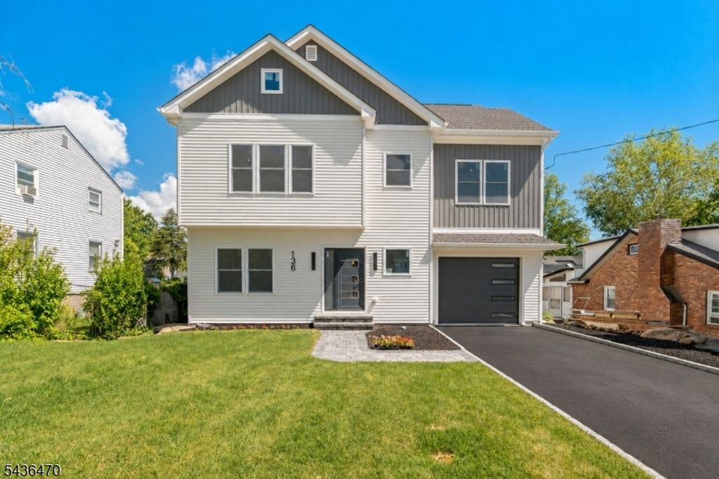 136 Lake Shore Dr, Parsippany-troy Hills Twp., NJ 07034