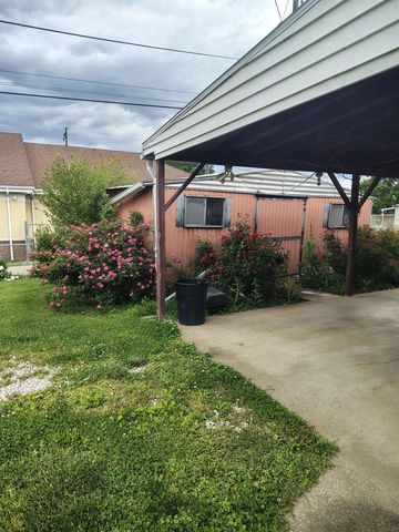 2020 Jefferson Ave., Huntington, WV 25704