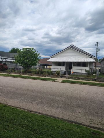 2020 Jefferson Ave., Huntington, WV 25704