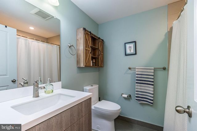 1822 TITAN ST, Philadelphia, PA 19146