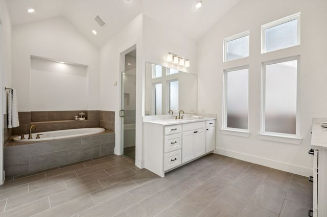 2100 Pleasant Run Lane, Fort Worth, TX 76008