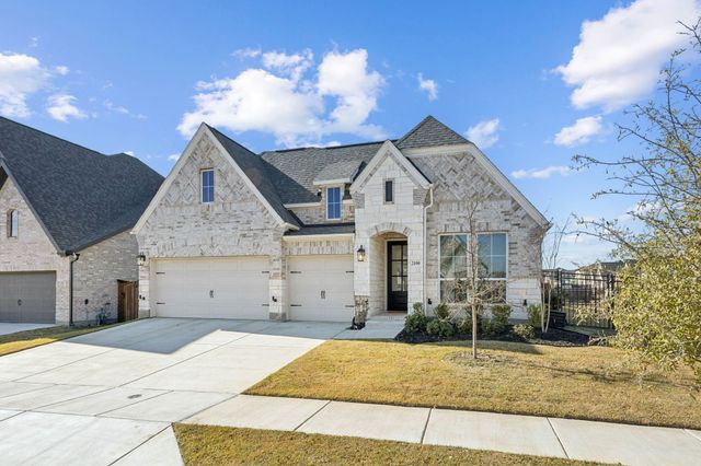2100 Pleasant Run Lane, Fort Worth, TX 76008