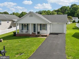 401 ARTISAN WAY, Martinsburg, WV 25401