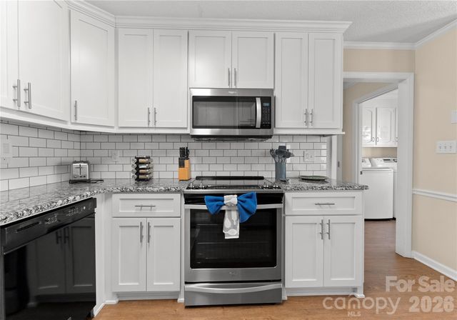 39 Bowen Drive, Belmont, NC 28012