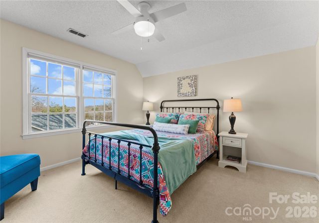 39 Bowen Drive, Belmont, NC 28012