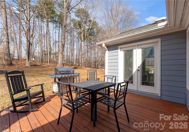 39 Bowen Drive, Belmont, NC 28012