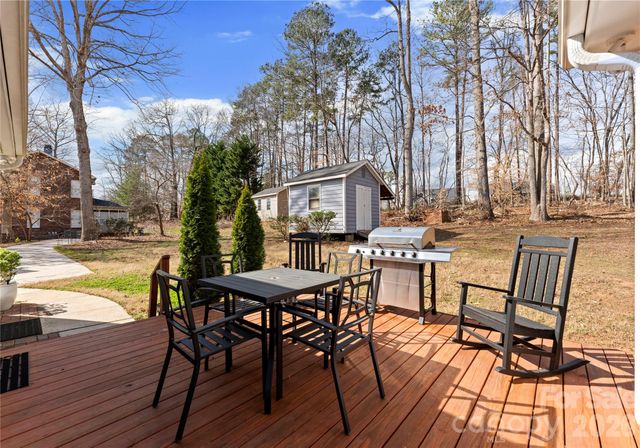 39 Bowen Drive, Belmont, NC 28012