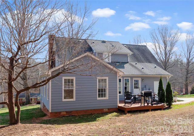 39 Bowen Drive, Belmont, NC 28012