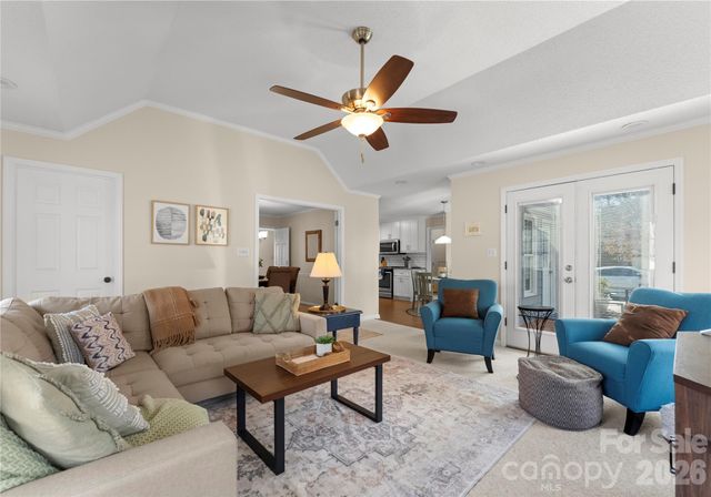 39 Bowen Drive, Belmont, NC 28012