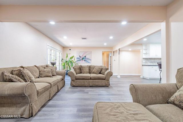 4481 Bidwell Street, Simi Valley, CA 93063