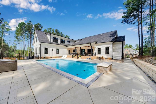 153 Winding Forest Drive, Troutman, NC 28166