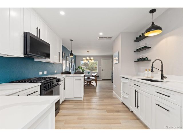 5231 E Dartmouth Ave, Denver, CO 80222