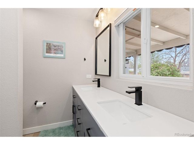 5231 E Dartmouth Ave, Denver, CO 80222