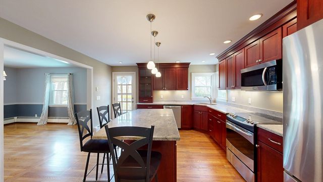 20 Birch Road, Easton, MA 02375