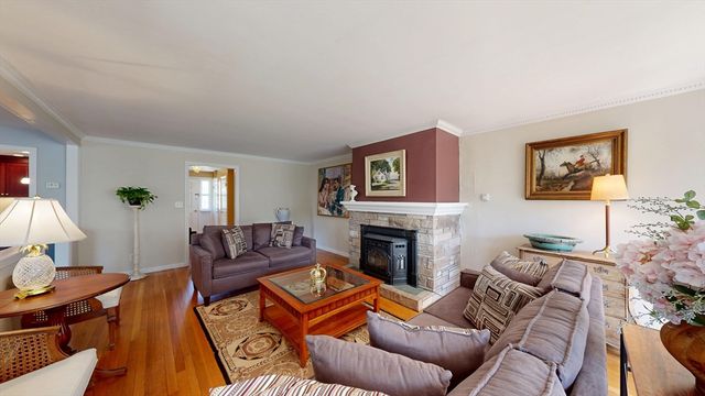 20 Birch Road, Easton, MA 02375