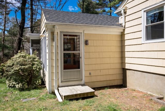 20 Birch Road, Easton, MA 02375