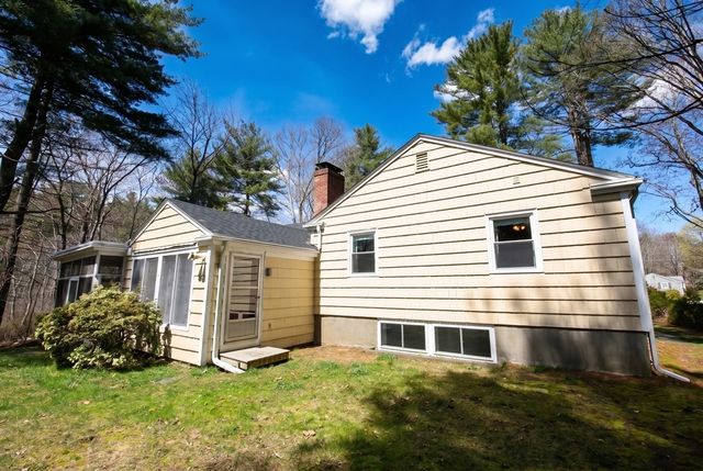 20 Birch Road, Easton, MA 02375