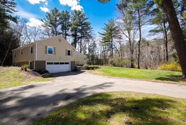 20 Birch Road, Easton, MA 02375