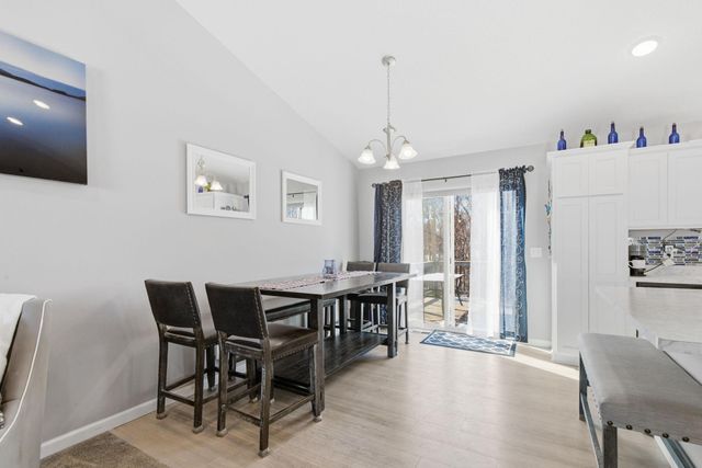 917 Mulberry Avenue NE, Montgomery, MN 56069