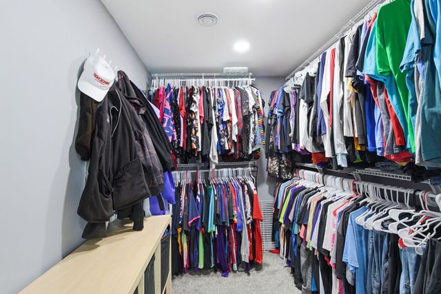 917 Mulberry Avenue NE, Montgomery, MN 56069