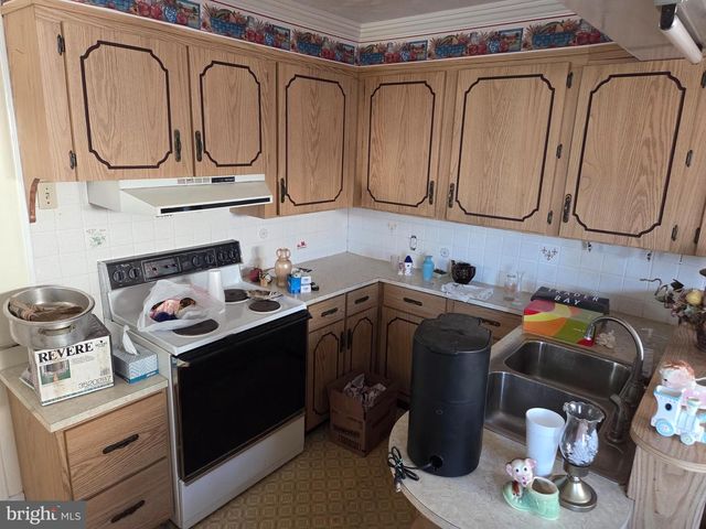 439 ELK PL, Romney, WV 26757