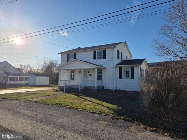 439 ELK PL, Romney, WV 26757