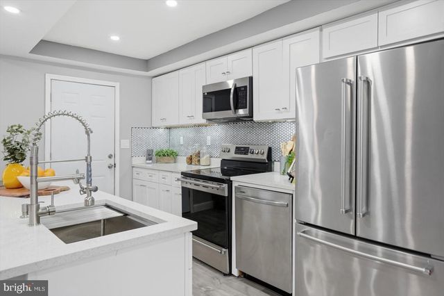 2536 GARRETT AVE, Baltimore, MD 21218