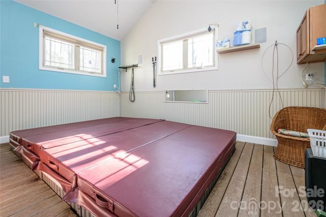 281 Ewbank Road, Etowah, NC 28729