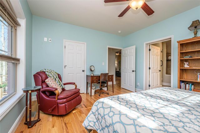 281 Ewbank Road, Etowah, NC 28729