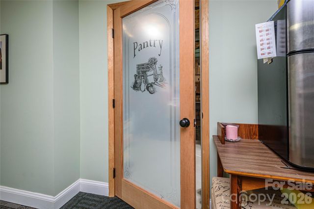 281 Ewbank Road, Etowah, NC 28729