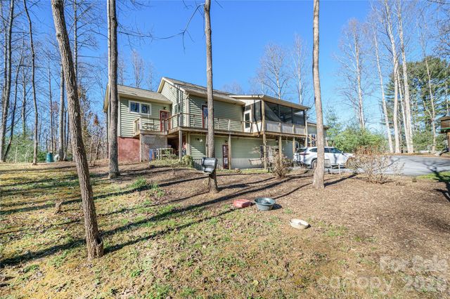 281 Ewbank Road, Etowah, NC 28729