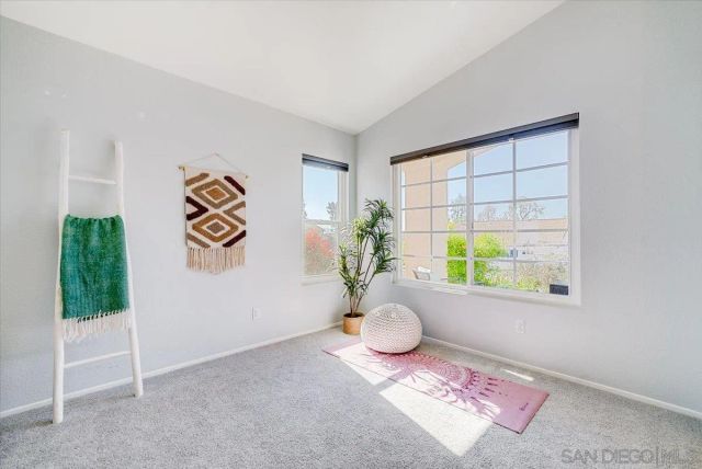 31950 Via Tafalla, Temecula, CA 92592