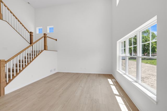 5561 Jaskula Lane, Schererville, IN 46375