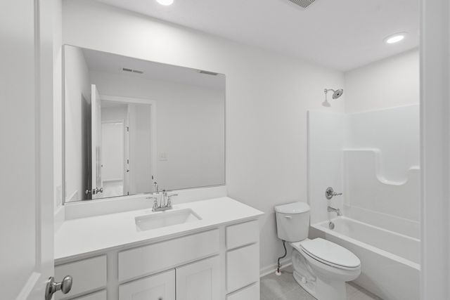 5561 Jaskula Lane, Schererville, IN 46375