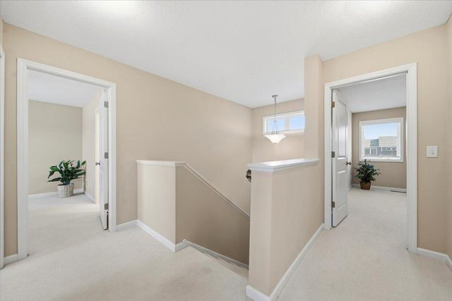 10786 Retreat Lane, Woodbury, MN 55129