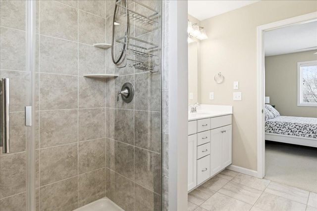 10786 Retreat Lane, Woodbury, MN 55129