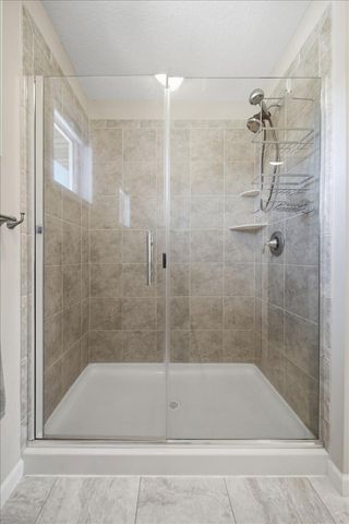 10786 Retreat Lane, Woodbury, MN 55129