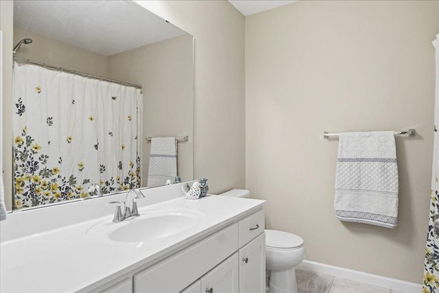 10786 Retreat Lane, Woodbury, MN 55129