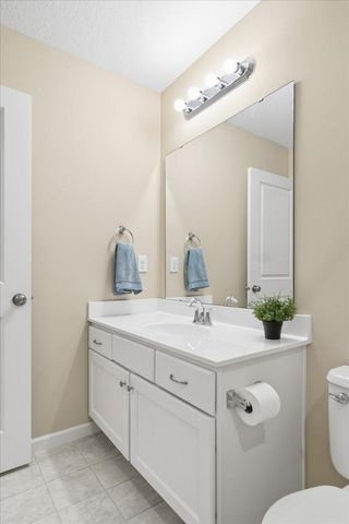 10786 Retreat Lane, Woodbury, MN 55129