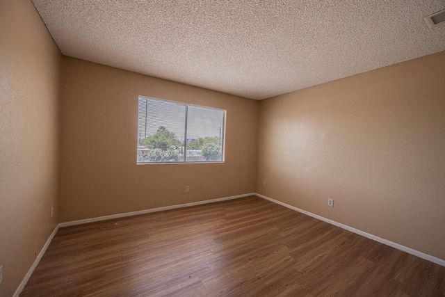 4724 E Portland Street, Phoenix, AZ 85008