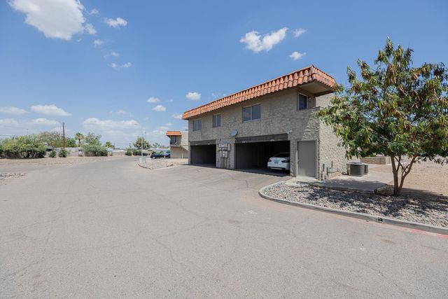 4724 E Portland Street, Phoenix, AZ 85008