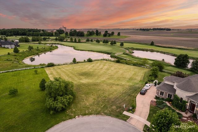 6368 Whitetail Ridge Court, Yorkville, IL 60560