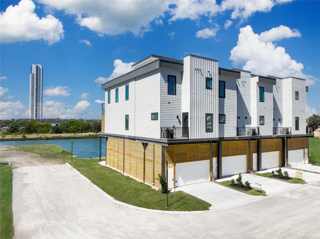 4412 Tucker Lane, Seabrook, TX 77586