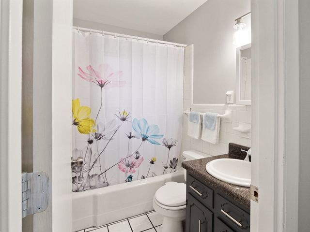 6670 Greenville Rd, Hopkinsville, KY 42240