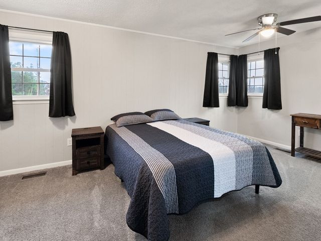 6670 Greenville Rd, Hopkinsville, KY 42240