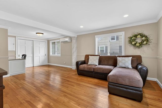 9 Longview Way, Peabody, MA 01960