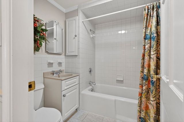 9 Longview Way, Peabody, MA 01960