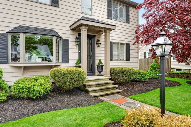 9 Longview Way, Peabody, MA 01960