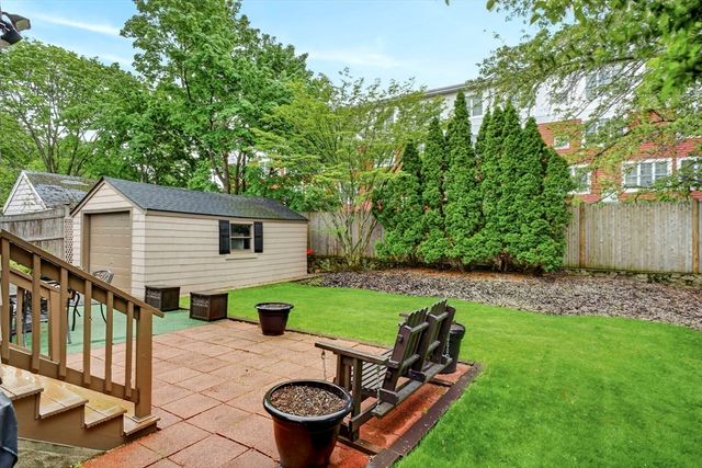 9 Longview Way, Peabody, MA 01960